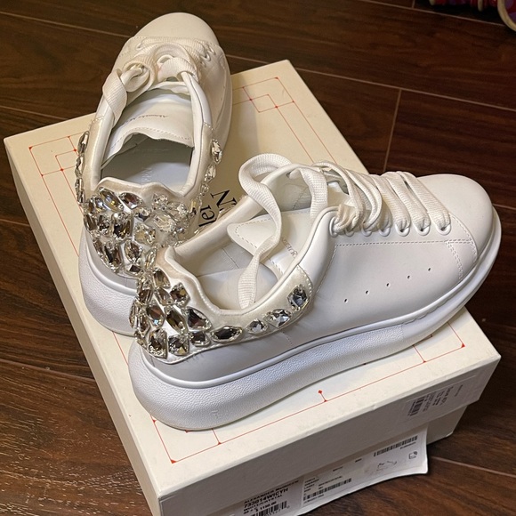 ALEXANDER MCQUEEN FASHION SNEAKERS - Picture 2 of 3